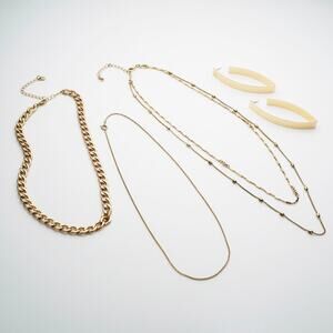 Gold Tone Necklace Bundle Layered Set Chunky Chain Minimal Style